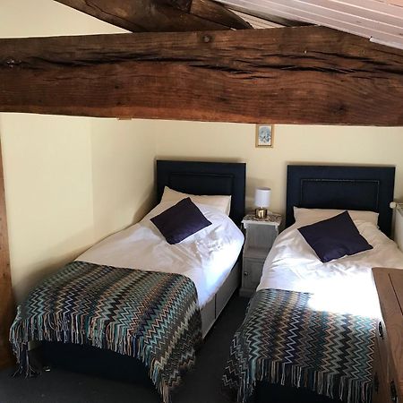 Papillons B&B - Beauty, Comfort And Peace 25 Mins From Puy Du Fou Montournais Exterior foto